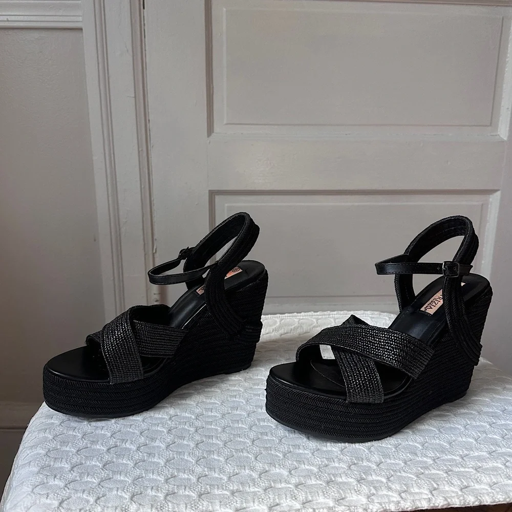 Woven Platform Wedge Sandals - Black